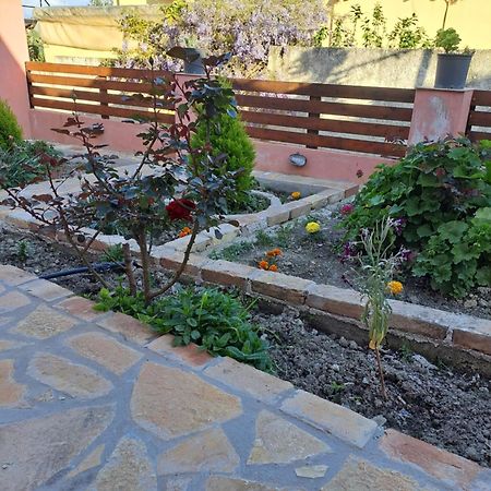 Spiros Corfu Apartment Kanali  Екстер'єр фото