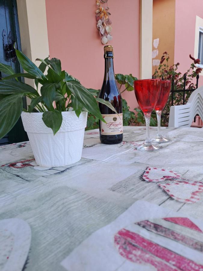 Spiros Corfu Apartment Kanali  Екстер'єр фото